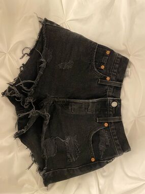 Levi 501 black jean short